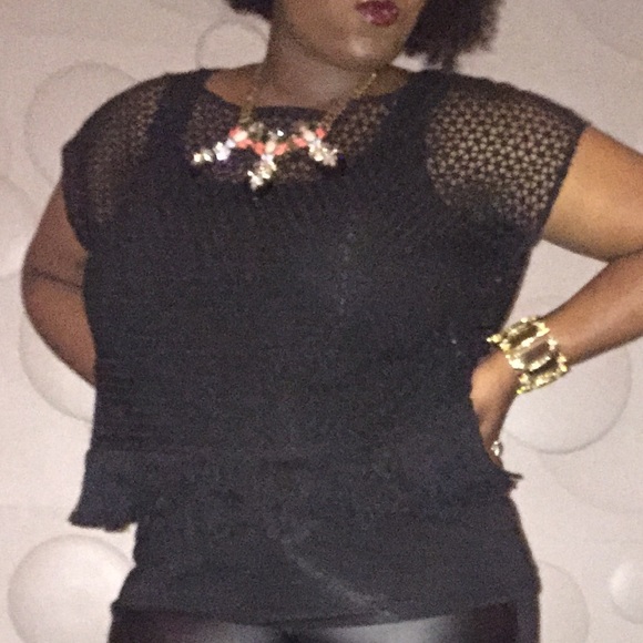 Fringed Top - Picture 5 of 5